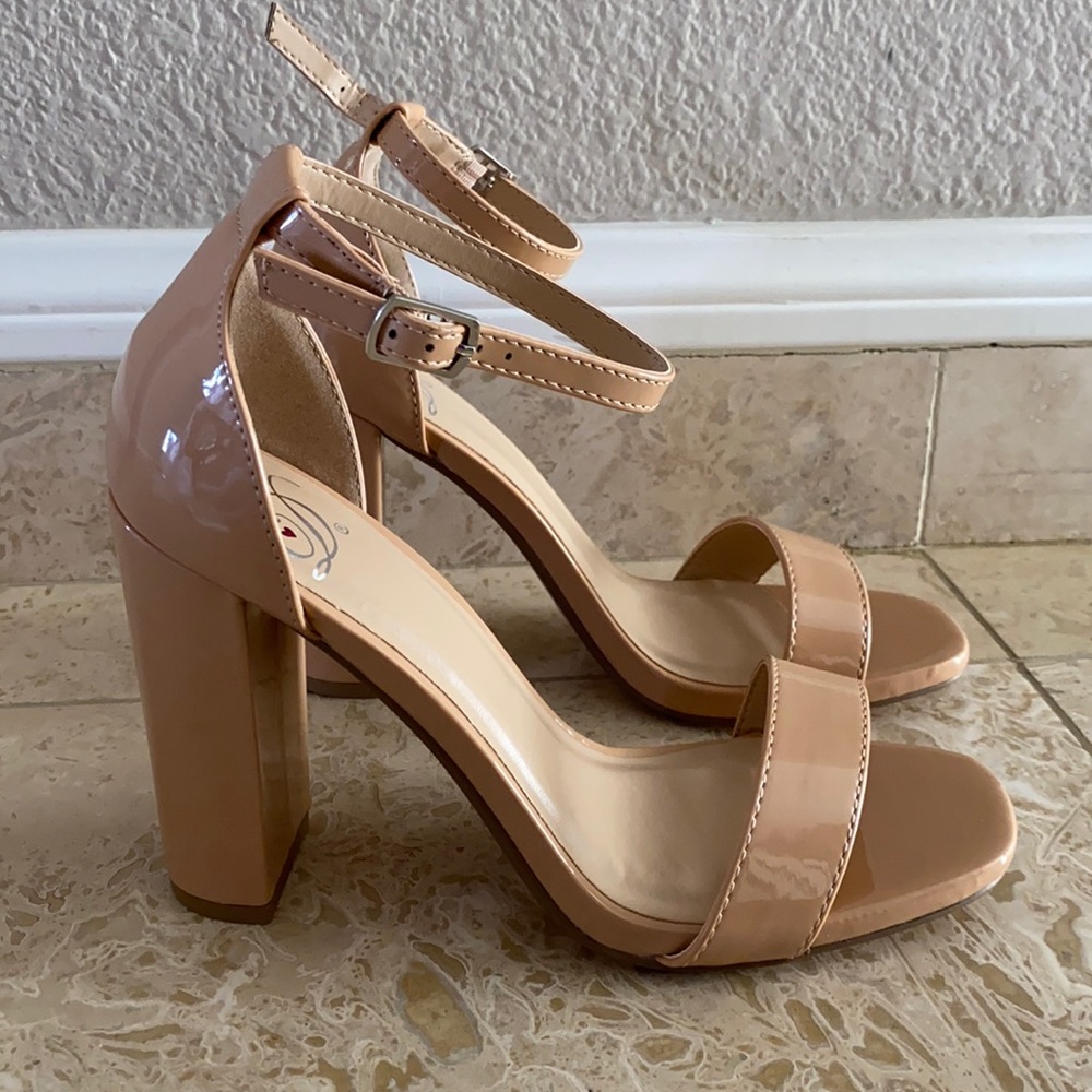 New nude block heel size6 #summer#spring